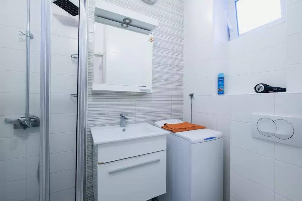 Porto Studio Belgrado Buitenkant foto